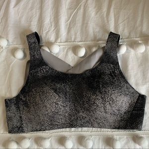 ▪️ NWOT Lululemon Enlite Bra ▫️